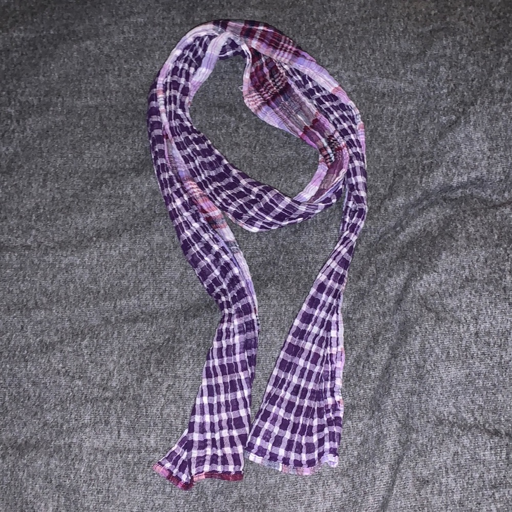 Women’s scarf